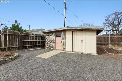 515 Columbia Ave, Roosevelt, WA 99356 - Photo 38