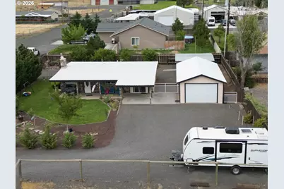 515 Columbia Ave, Roosevelt, WA 99356 - Photo 1