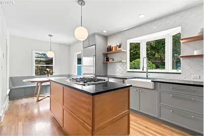 526 SE 65th Ave, Portland, OR 97215 - Photo 18
