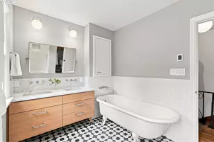 526 SE 65th Ave, Portland, OR 97215 - Photo 28