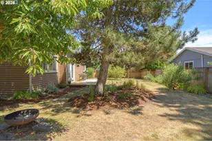 1642 SW Tamarack St, McMinnville, OR 97128 - Photo 46