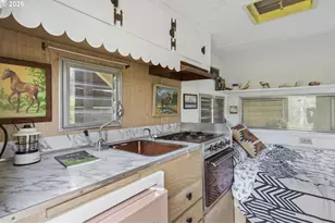 232 Oda Knight Rd, Lyle, WA 98635 - Photo 32
