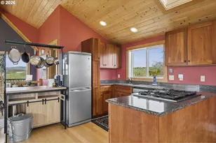 232 Oda Knight Rd, Lyle, WA 98635 - Photo 14