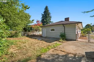 2526 E 20th St, Vancouver, WA 98661 - Photo 32