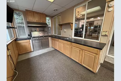 890 Alvina St SE, Salem, OR 97306 - Photo 24