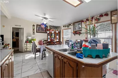 786 Hoffman Rd, Salem, OR 97301 - Photo 16
