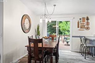 2134 Lynne Dr, North Bend, OR 97459 - Photo 10