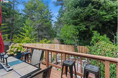 2134 Lynne Dr, North Bend, OR 97459 - Photo 42