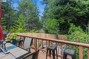 2134 Lynne Dr, North Bend, OR 97459 - Photo 42