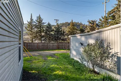 5000 NE Stephens St #40, Roseburg, OR 97470 - Photo 26