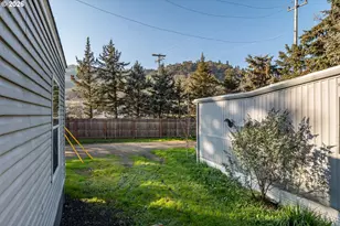 5000 NE Stephens St, Roseburg, OR 97470 - Photo 26