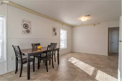 5000 NE Stephens St #40, Roseburg, OR 97470 - Photo 16