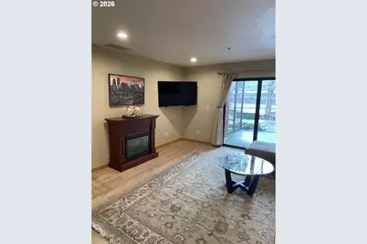 810 NW Naito Pkwy #F-10, Portland, OR 97209 - Photo 10