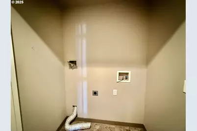 211 Harbor St #22, Florence, OR 97439 - Photo 26