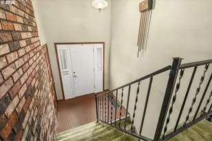7466 SE 112th Ave, Portland, OR 97266 - Photo 6