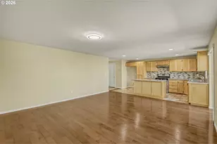 13718 NE 65th St, Vancouver, WA 98682 - Photo 4