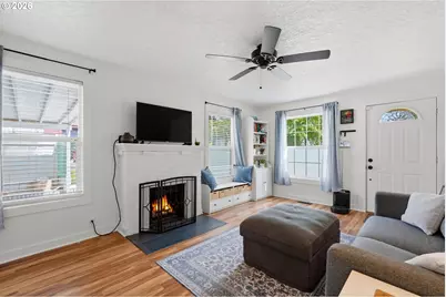2615 SE 84th Pl, Portland, OR 97266 - Photo 8