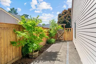 5769 SE Rancho St, Hillsboro, OR 97123 - Photo 38