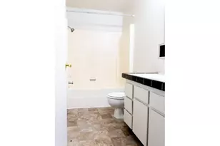 8856 SE Jannsen Rd, Clackamas, OR 97015 - Photo 16