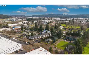 8856 SE Jannsen Rd, Clackamas, OR 97015 - Photo 4