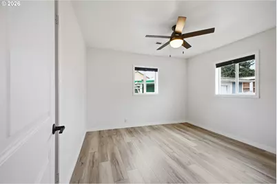 10068 SE Brandeis St, Clackamas, OR 97015 - Photo 20