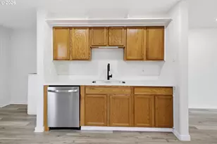 10068 SE Brandeis St, Clackamas, OR 97015 - Photo 10