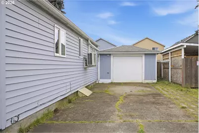 10068 SE Brandeis St, Clackamas, OR 97015 - Photo 26