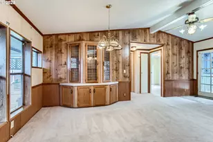 18485 SW Pacific Dr, Tualatin, OR 97062 - Photo 14