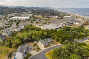 1830 NW 47 St, Lincoln City, OR 97367 - Photo 44