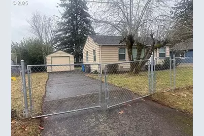 12526 SE Tibbetts St, Portland, OR 97236 - Photo 4