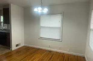 12526 SE Tibbetts St, Portland, OR 97236 - Photo 6