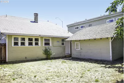 515 N Riverside Ave, Medford, OR 97501 - Photo 6