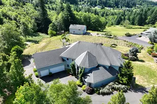 442 Varsity Rd, Kalama, WA 98625 - Photo 2