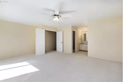 10480 SW Highland Dr, Portland, OR 97224 - Photo 20