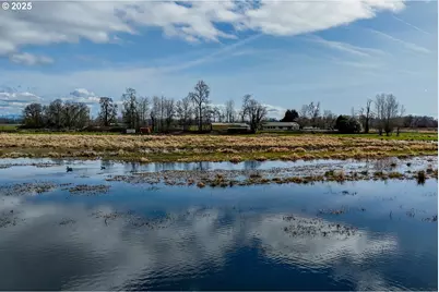 34579 E Columbia Ave, Scappoose, OR 97056 - Photo 38