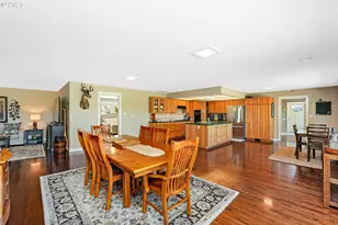 34579 E Columbia Ave, Scappoose, OR 97056 - Photo 12