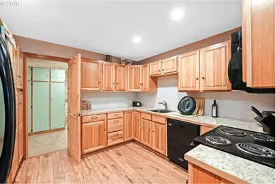 34579 E Columbia Ave, Scappoose, OR 97056 - Photo 36