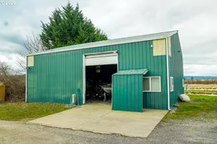 34579 E Columbia Ave, Scappoose, OR 97056 - Photo 28
