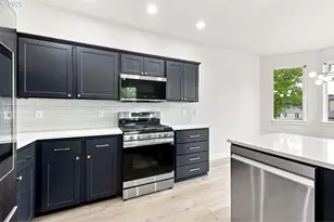 14121 SW Tewkesbury Dr, Portland, OR 97224 - Photo 16