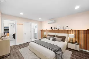 4594 SW Caldew St, Portland, OR 97219 - Photo 18