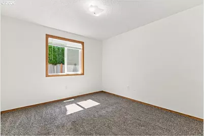 10808 NE 22nd Pl, Vancouver, WA 98686 - Photo 14