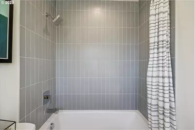 7307 N Stanford Ave #B, Portland, OR 97203 - Photo 14