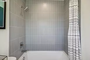 7307 N Stanford Ave, Portland, OR 97203 - Photo 14