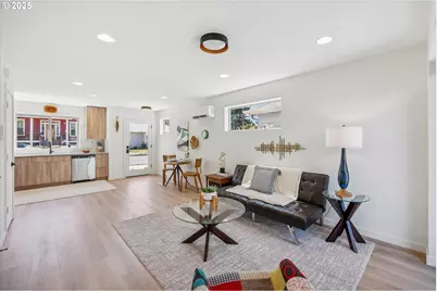 7307 N Stanford Ave #B, Portland, OR 97203 - Photo 4