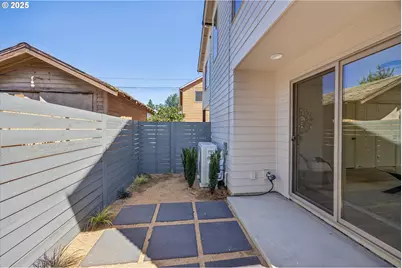 7307 N Stanford Ave #B, Portland, OR 97203 - Photo 24