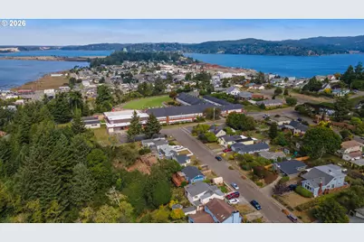 2342 Brussells St, North Bend, OR 97459 - Photo 26