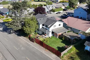 17305 Blueberry Dr, Brookings, OR 97415 - Photo 2