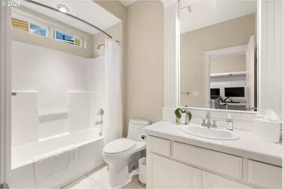 9238 NW Murdock St, Portland, OR 97229 - Photo 24
