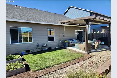 928 E 16th St, Lafayette, OR 97127 - Photo 12