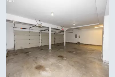 1811 NW 19th St, Gresham, OR 97030 - Photo 32